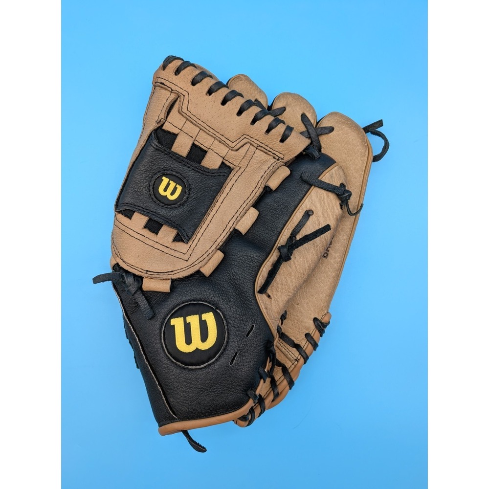 Wilson 12 1/2" Genuine Leather Ball Glove C9601 RHT